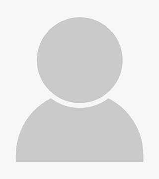 Image of Sarah Selix